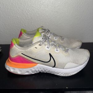 Nike Renew Run Shoes Women Size 10 White Pink Blast Mesh Running Sneaker